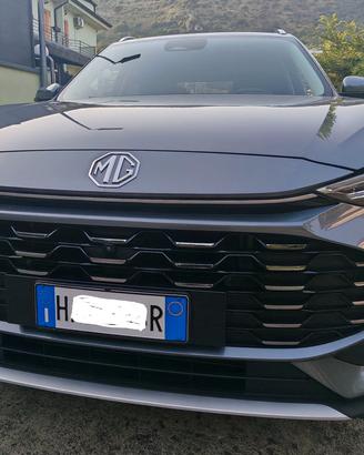 MG ZS HYBRID+ LUXURY