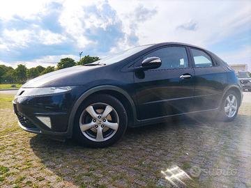 Honda Civic 1.4 i-VTEC 100 cv