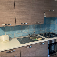 Cucina completa di elettrodomestici