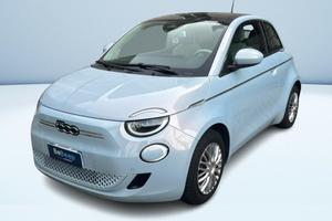 Fiat 500 e La Prima