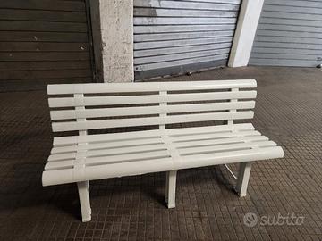 Copia di panchine resina  da giardino