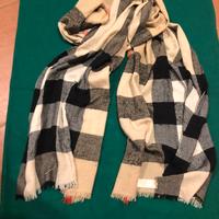 Sciarpa scialle burberry