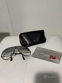 Ray-Ban