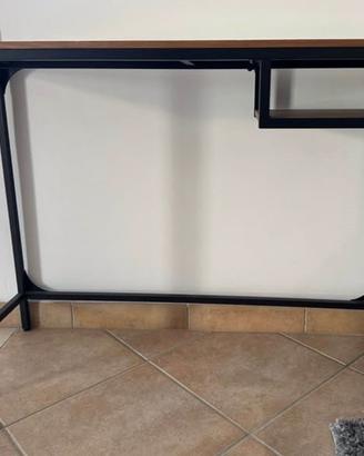 Scrivania Ikea stile industriale con sedia