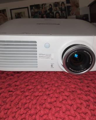 Videoproiettore Panasonic PT-AH1000E NUOVO