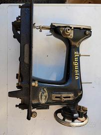 macchina da cucire augusta 