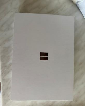 Microsoft surface 12 512gb sigillato