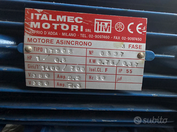 Motore elettrico trifase