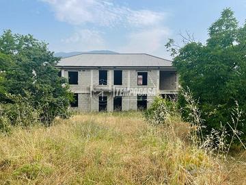 Villette a schiera con ampio terreno