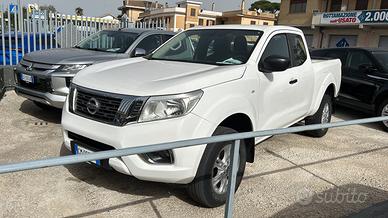 Nissan Navarra 2.3 DCI King cab accenta