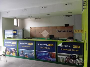 NEGOZIO A SAN VITTORE OLONA