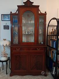 Vetrinetta con scrittoio