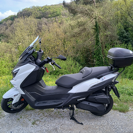 Scooter SYM 300 JOYMAXZ