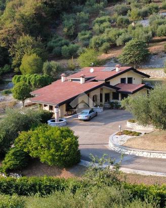 VILLA SINGOLA A POVE DEL GRAPPA