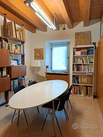 Postazione di lavoro in studio professionale