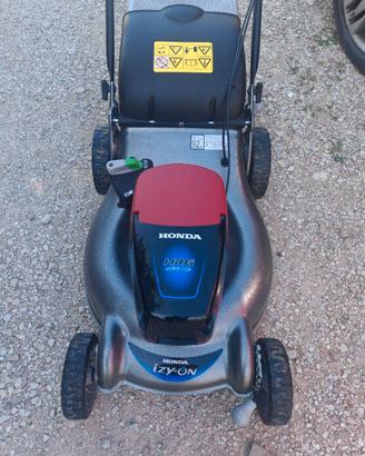 Tagliaerba a batteria Honda HRG 466XB