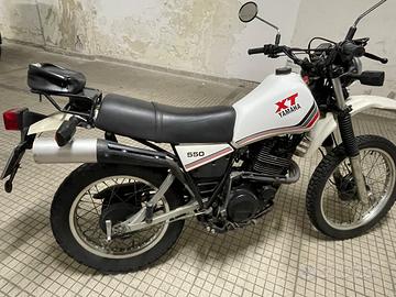 Yamaha XT 550
