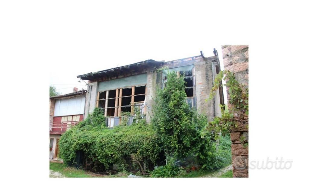 Immobile in asta di 167 m² a Roverè Veronese - Vista 2
