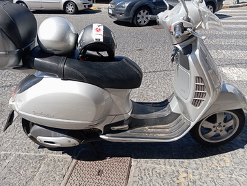 Vespa granturismo 200 anno 2003