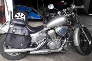 HONDA SHADOW 600  4 marce.