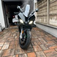 Carena e fari s1000rr nuove