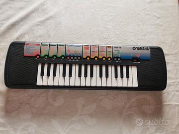 Tastiera Yamaha PSS-15 perfettamente funzionante