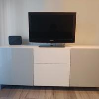 Mobile TV Besta Ikea