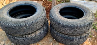 Gomme Jeep Cherokee xj  M+S 215/76/15