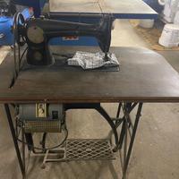 Macchina da cucire pfaff 34 elettrica funzionante