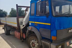 camion Iveco 175.24