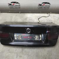 Portellone baule posteriore con camera bmw serie 3