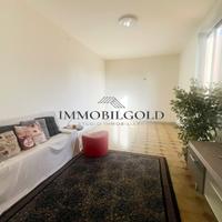 Trilocale ristrutturato. Senza spese condominiali