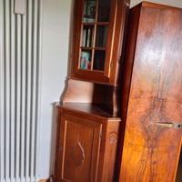 Libreria ad angolo 
