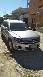 Wolfswagen Tiguan 2.0 2012 automatica