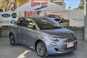 FIAT - 500 E - 500 La Prima Berlina