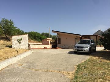 Ventimiglia di sicilia- villetta + terreno