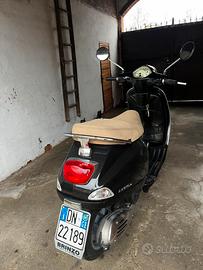 Vespa 125 lx
