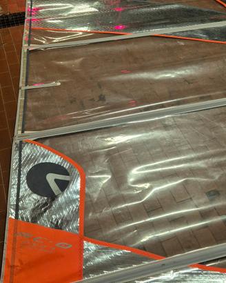 Vela windsurf Point 7 AC0 8.7mq
