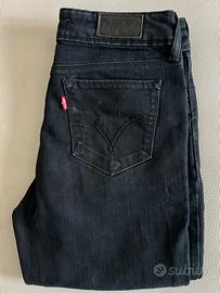 pantalone levis 471