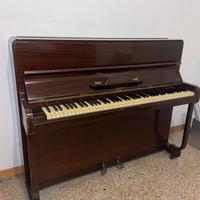 Pianoforte verticale 