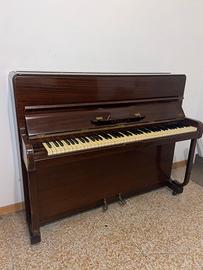 Pianoforte verticale 