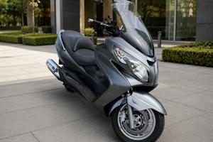 Suzuki Burgman 400 – 2010