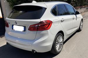 BMW Active Tourer 220d xdrive Luxury