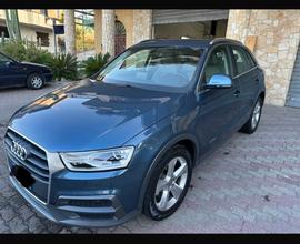 Audi q3 autocarro