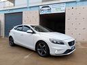 volvo-v40-d2-r-design-momentum