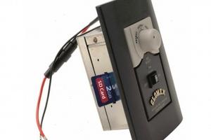 Antenna satellitare di Glomex RHEA - V8100S2