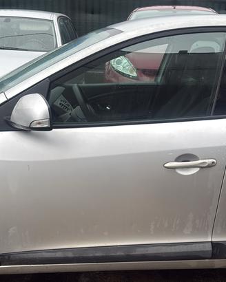 Porta anteriore sx RENAULT MEGANE III 2011 1.5D mo