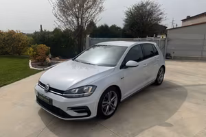 Volkswagen Golf 1.4 TSI 125 CV 5p. R-Line