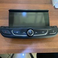 DISPLAY INSIGNIA B 2000 CT ANNO 2020