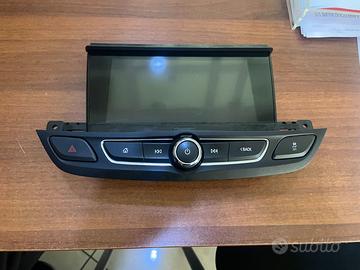 DISPLAY INSIGNIA B 2000 CT ANNO 2020